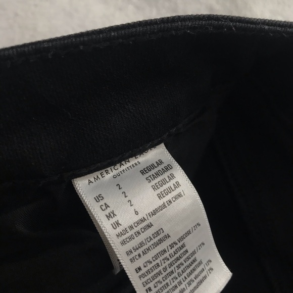 AEO Black Jeans with Knee Rips - Picture 5 of 9